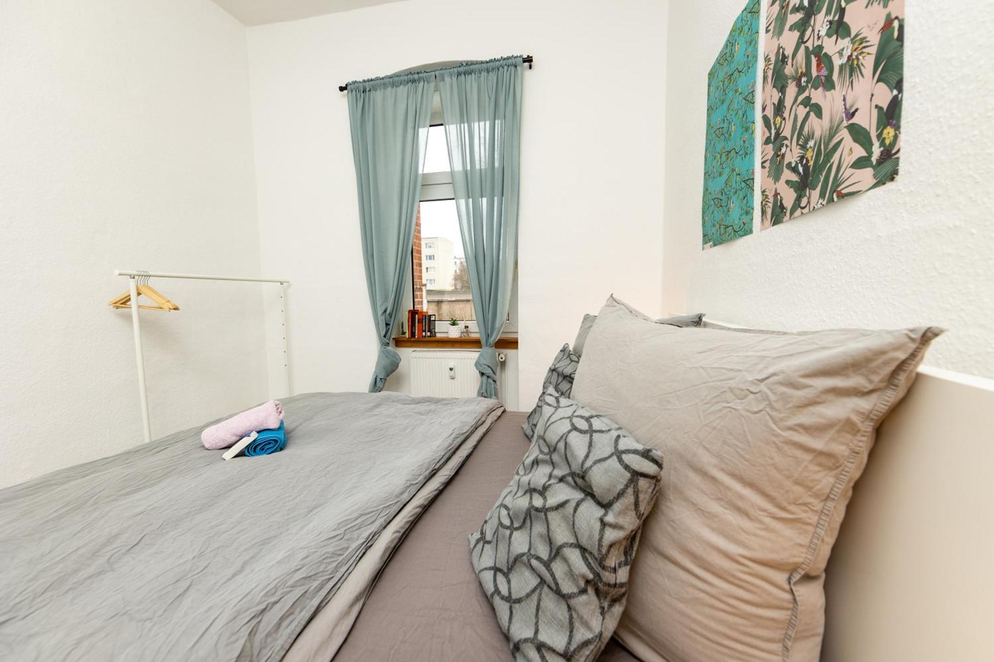 Grossraum-Apartments Mit 2Sz, Wz, Kueche, Smart-Tv, Parken, Etc Erfurt Pokój zdjęcie