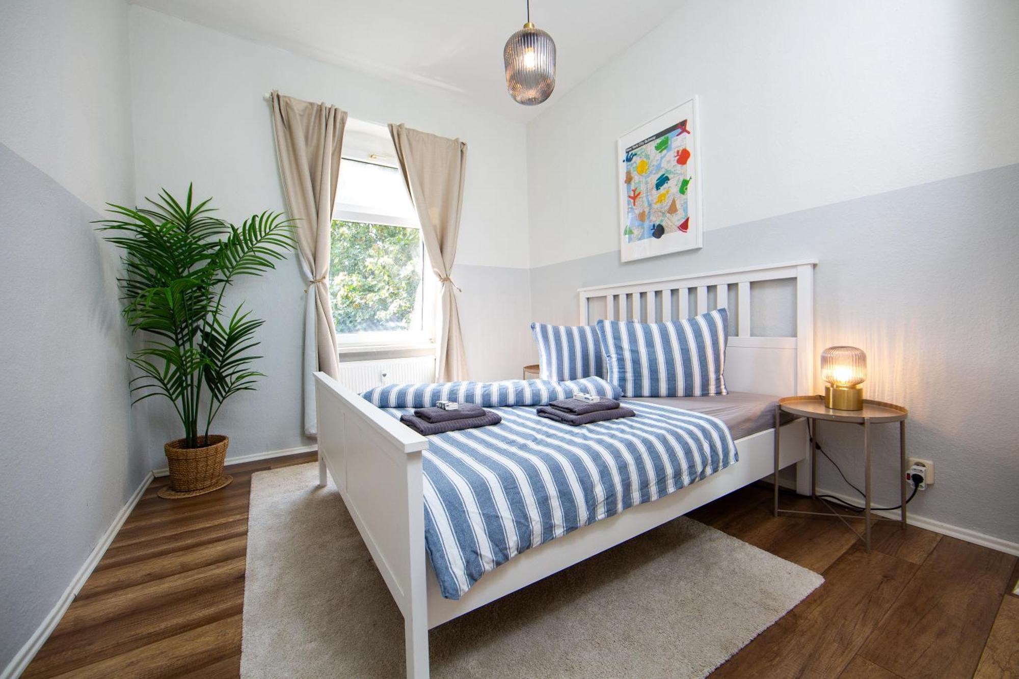 Grossraum-Apartments Mit 2Sz, Wz, Kueche, Smart-Tv, Parken, Etc Erfurt Zewnętrze zdjęcie