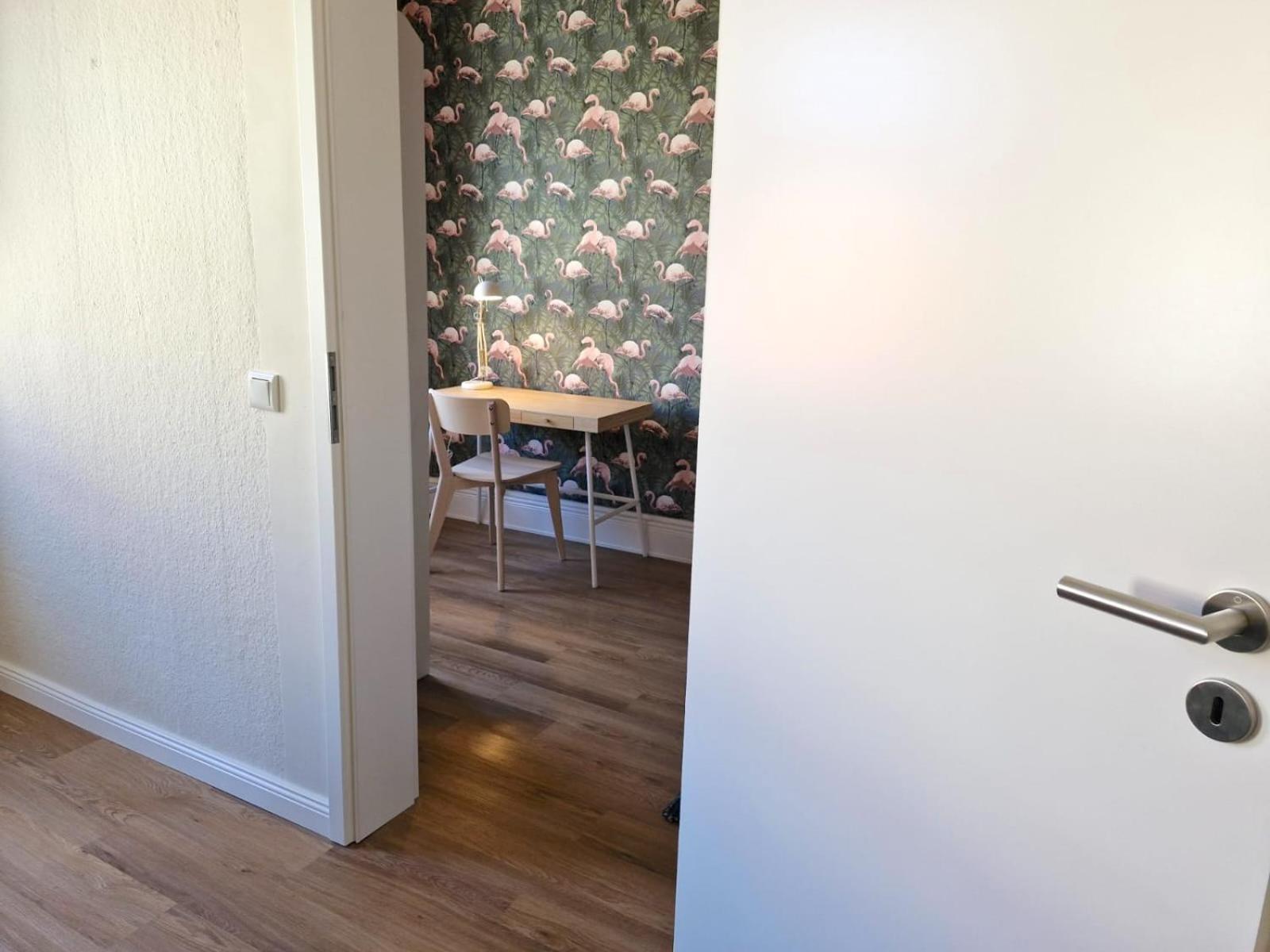Grossraum-Apartments Mit 2Sz, Wz, Kueche, Smart-Tv, Parken, Etc Erfurt Pokój zdjęcie